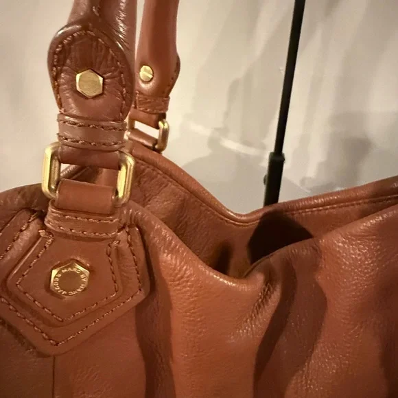 Marc by Marc Jacobs Classic Q Francesca brown leather tote handbag - Picture 8 of 11